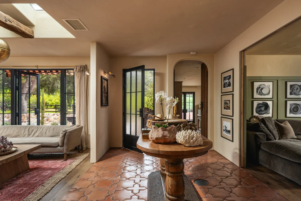10802 Oak Knoll Road, property photograph 10