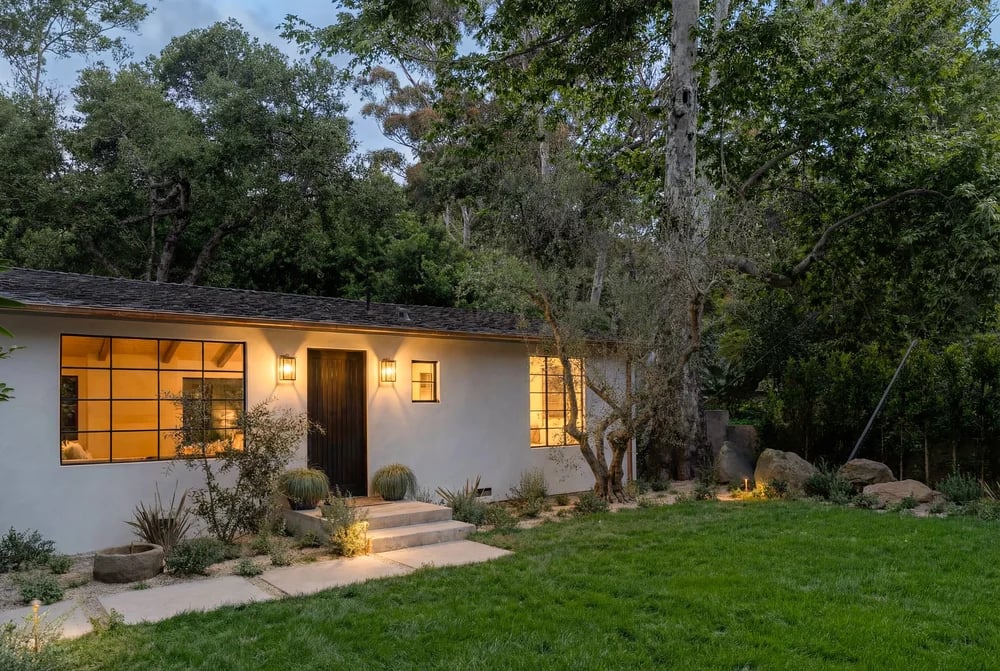 159 Loureyro Road, property photograph 2