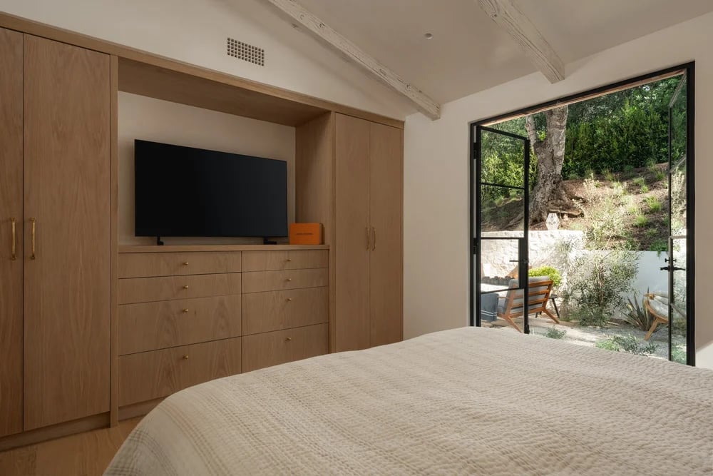 159 Loureyro Road, property photograph 32