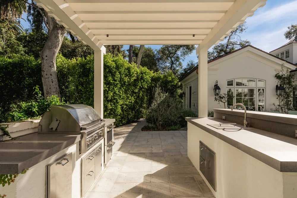 260 Oak Road, property photograph 62