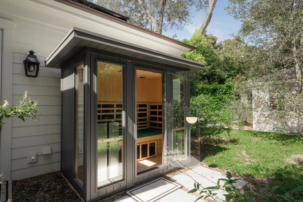 260 Oak Road, property photograph 72