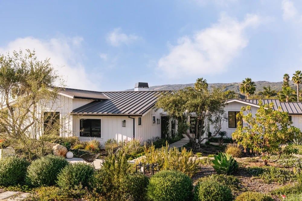 4678 Bedrock Court, property photograph 8