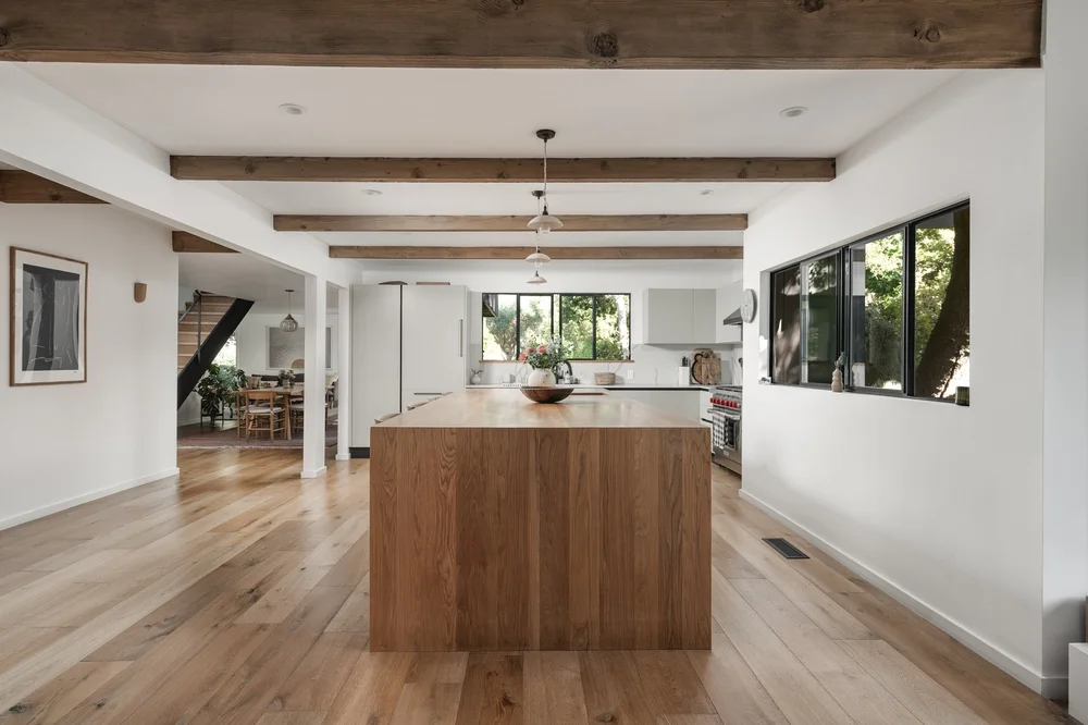 Ladera Lane, property photograph 18