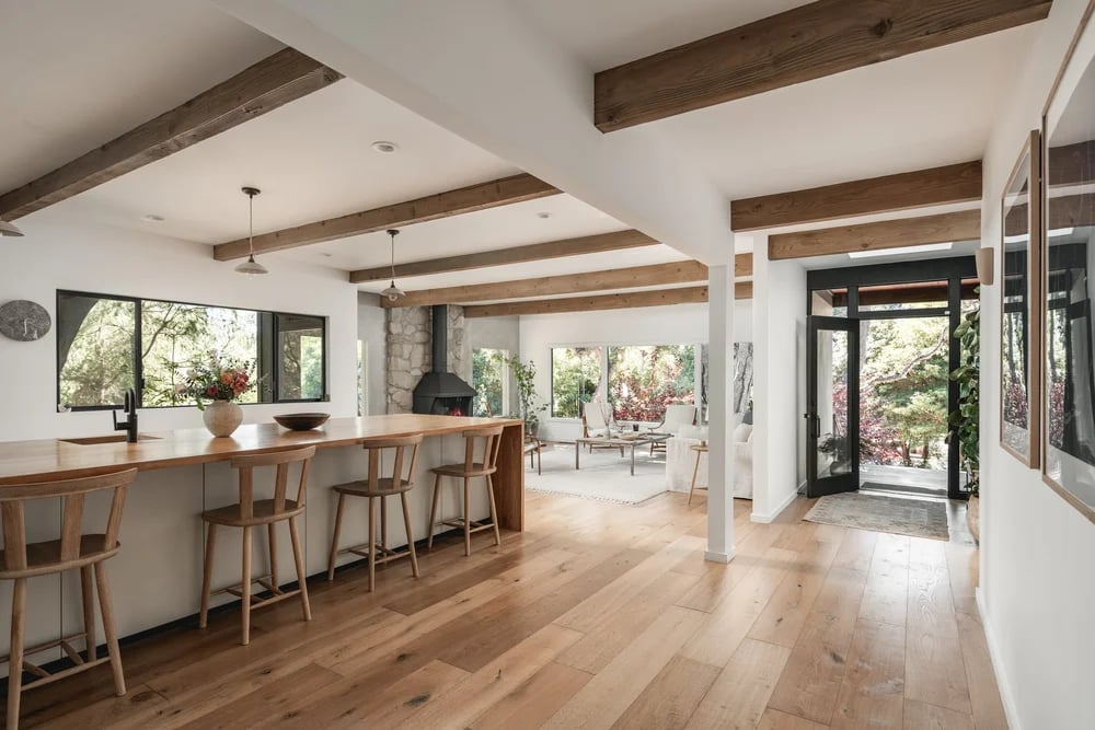 Ladera Lane, property photograph 20